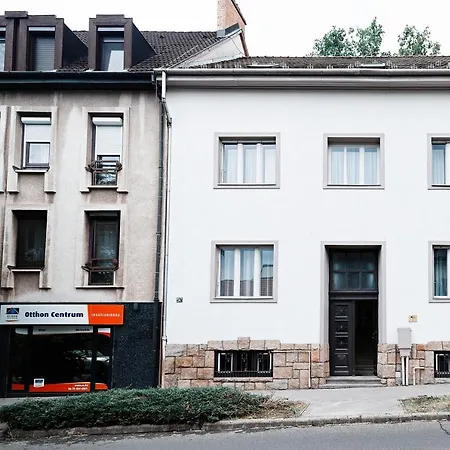 Oliver Aparthotel
