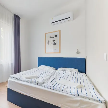 Oliver Aparthotel