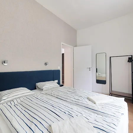Oliver Aparthotel